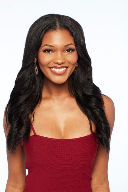 Eliminated Feb. 1: Lauren, 29, a corporate attorney from Miami.